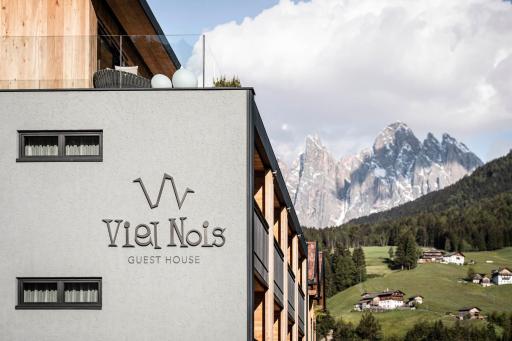 Viel Nois Guest House - Housity