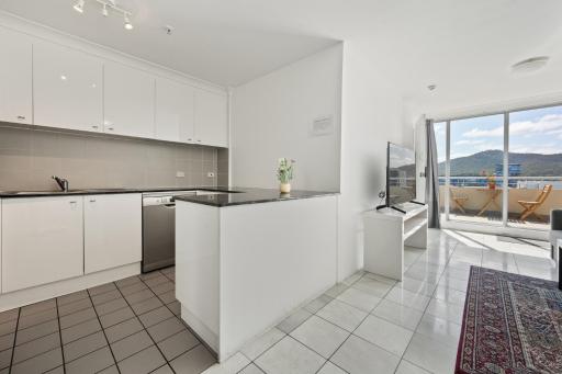 Dana- Room in a shared Duplex Apartment-3 - Housity