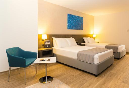 Fesa Business Hotel - Housity