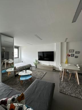 Hitech Appartment - Housity