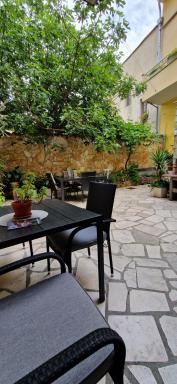 Guesthouse Ivan - Housity