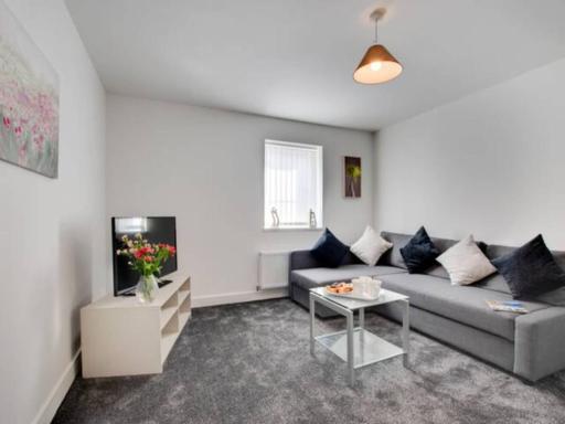 Seasalt Twobedroom Apt in Skinningrove - Housity
