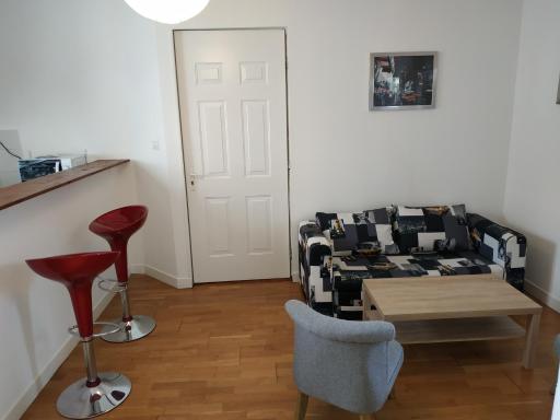 Bel appartement proche tous commerces - Housity