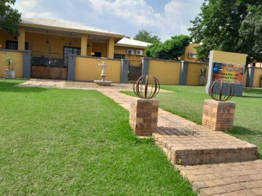 morning sun guesthouse - Housity