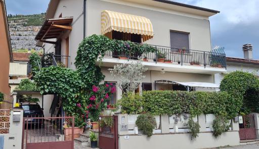B&B Via della Grotta - Housity