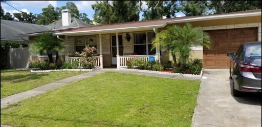 Centrally Located Cozy Home in a Quiet and Peaceful Neighborhood - Housity