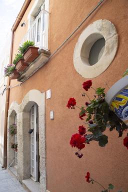 Pietra Viva - Housity