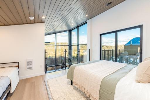 STOKE Luxury Cabin 1 with epic views - Housity
