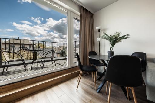 Urban Hideaway Terrace - Hizvo