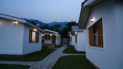 Saanjh Cottages - Housity