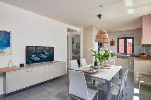 Irena Apartment No 2 - Hizvo