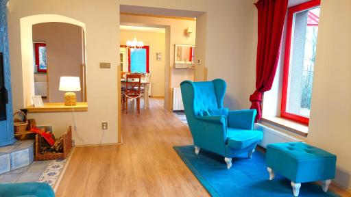 Five maple home for families and wild nature lovers - Housity