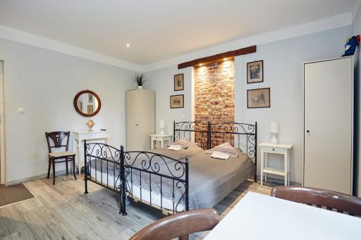 29 Avenue Apartments - Housity