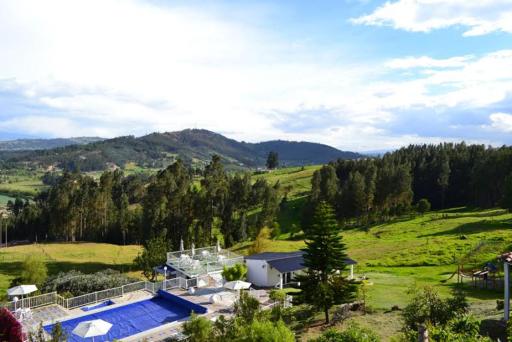 Miravalle Suites - Housity