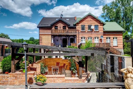APARTAMENT & SPA Dworski Zakątek - Housity