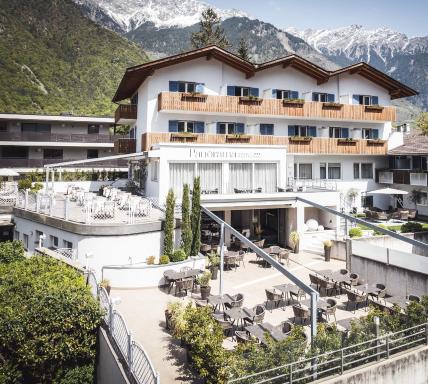 Hotel Panorama - Housity
