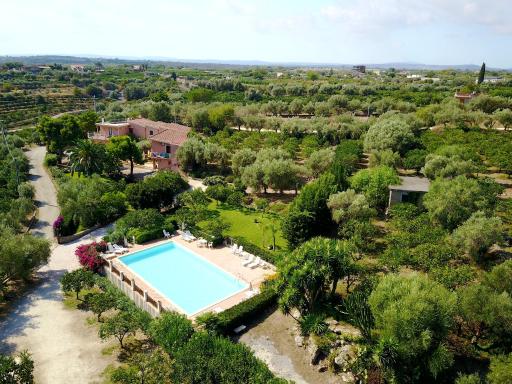 Agriturismo Borgo Levante - Housity