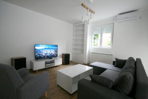 Ada Lake apartment newly renovated - Housity