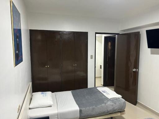Hotel Plaza Venezuela - Housity