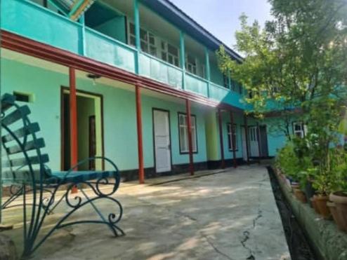 Happy Family Guest House - Housity