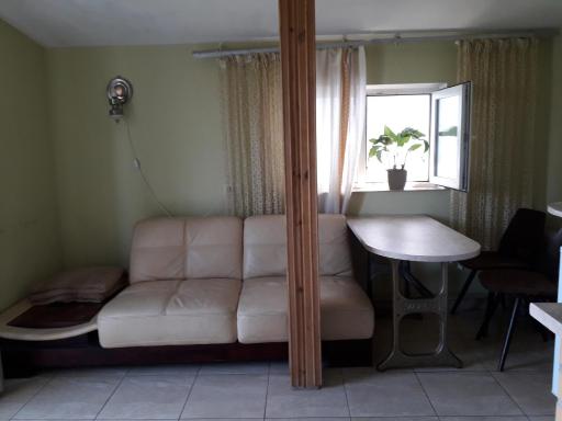 Apartment Vishnevyj Pereulok 15 - Housity