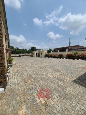 Modupeore Apartments - Housity