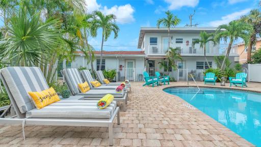 Hotel Seacrest - Housity