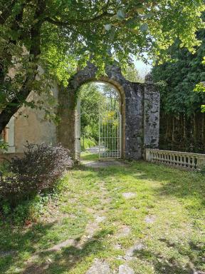 La manufacture royale de la bonde Chambre 2 - Housity