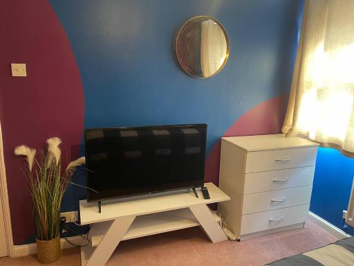 Comfy small double room in a cul de sac classy area - Housity