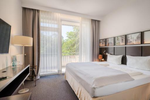 Waldhotel - Housity
