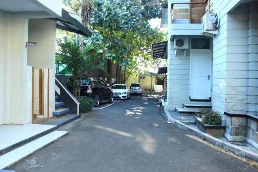 Hotel Tiara - Housity