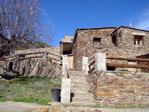 Puntal Reondo - Housity