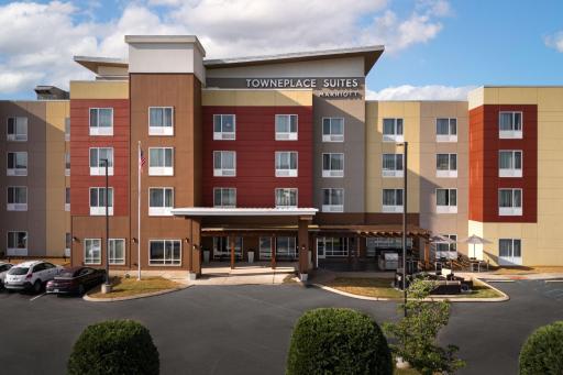 TownePlace Suites by Marriott Cleveland - Hizvo