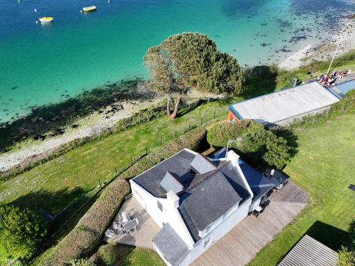 Maison superbe vue mer et accès direct à la plage - Housity