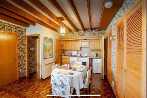 The Schoolhouse Cottages - Housity