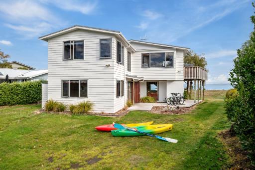 Absolute Waterfront with WiFi - Five Mile Bay Home - Housity