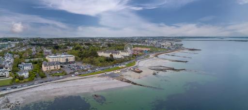 Salthill Hotel - Housity