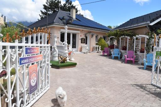 Gîte Au Clair Matin ,la Mure, les passerelles Monteynard - Housity