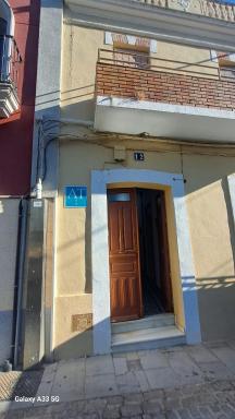 Alojamiento Orellana - Housity