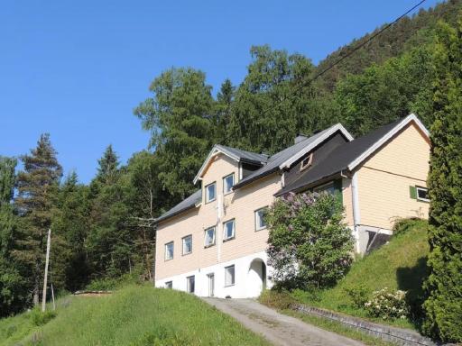 Tindelykke - Housity