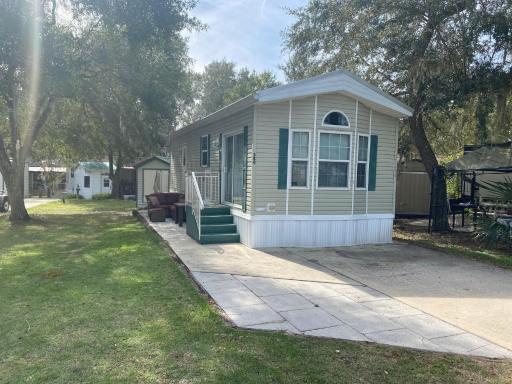 Little Lake Kerr-Maid - Housity