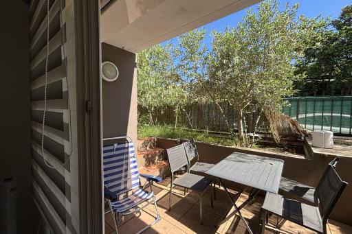 Apt In The City Center Residence With Pool - Housity