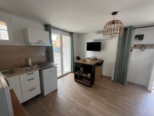 Le HappyNous, cosy, climatisé, wifi, parking privé intérieur - Housity