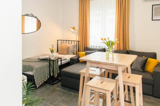 GoodLife Studio Apartment - Housity