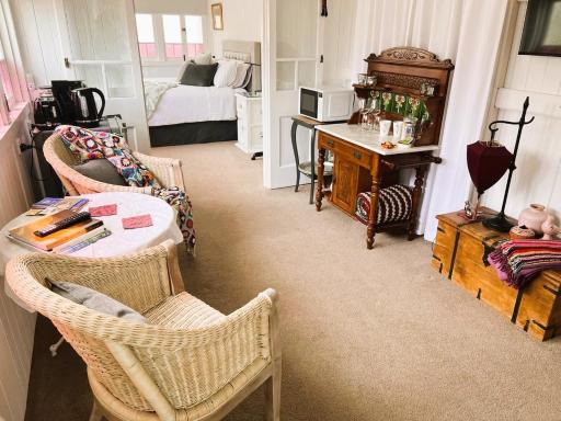 Kenilworth House - Housity
