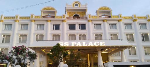 Hotel SS Palace - Housity