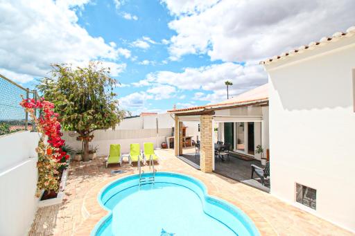 Villa Tibouchina - Housity