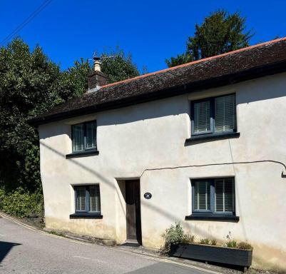 Yew Tree Cottage - Housity