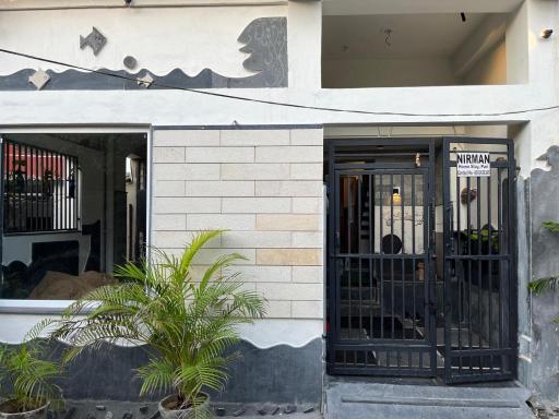 NIRMAN HOMESTAY 5 minutes walk to beach - Housity