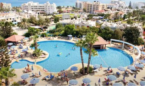 Antigoni Hotel - Housity